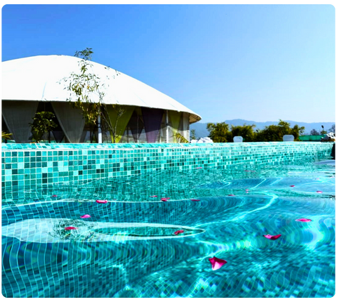 yoga teacher training retreats In rishikesh